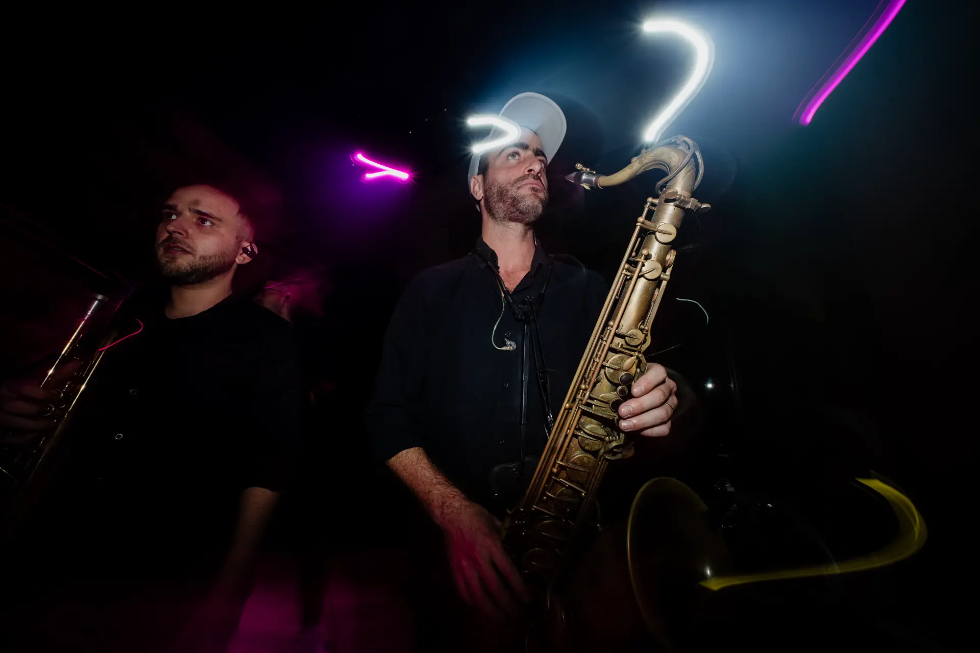 ahavtiaband_325